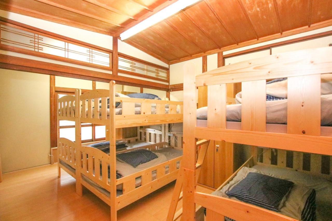 Guesthouse Omoya--全個室--囲炉裏のぬくもりと共にグループの絆を深める古民家宿でゆっくりとした時間を-6名部屋-6名部屋-8名部屋--最大20名-ペット同伴可は一室のみ- Matsuyama  Exterior photo